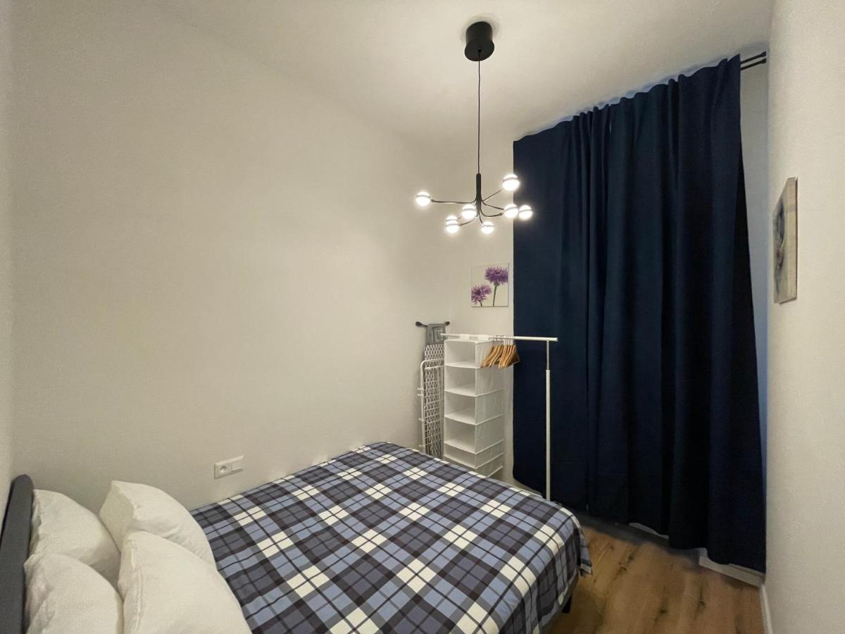 Andrews Cosy Apartment Прага Екстериор снимка