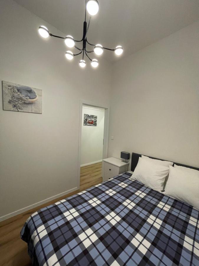 Andrews Cosy Apartment Прага Екстериор снимка